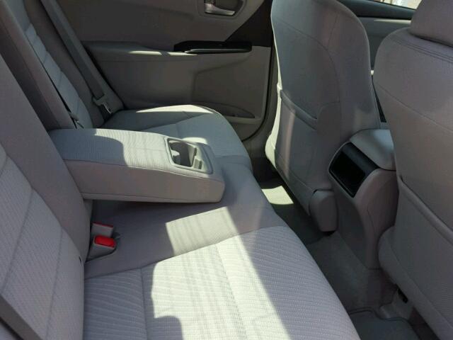 4T1BF1FK3HU383440 - 2017 TOYOTA CAMRY LE ვერცხლისფერი ფოტო 6