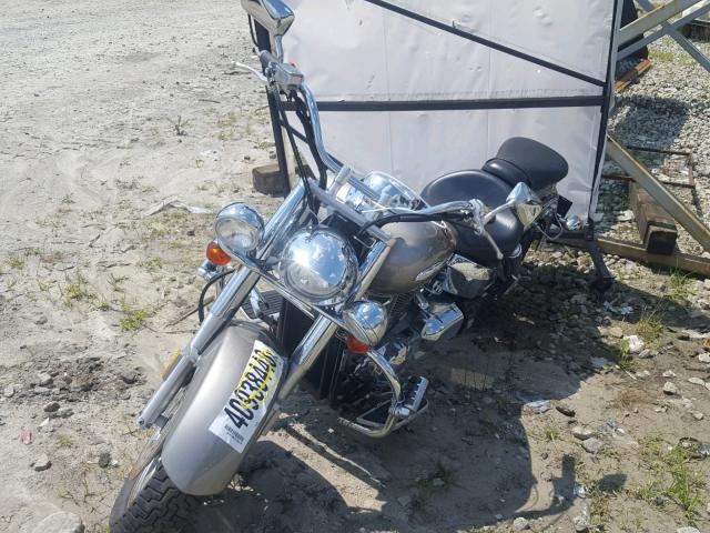 1HFSC52014A107364 - 2004 HONDA VT1300 S SILVER photo 2