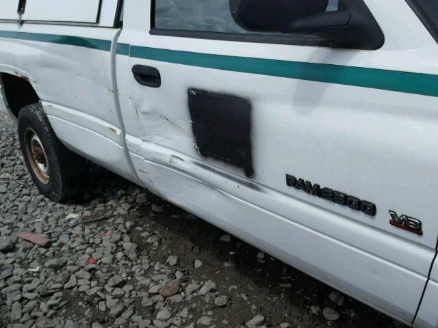 3B7KC26Z32M308569 - 2002 DODGE RAM 2500 WHITE photo 9