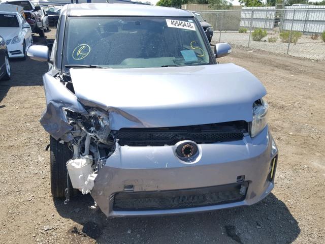 JTLZE4FE3B1132058 - 2011 TOYOTA SCION XB Сұр фото 9