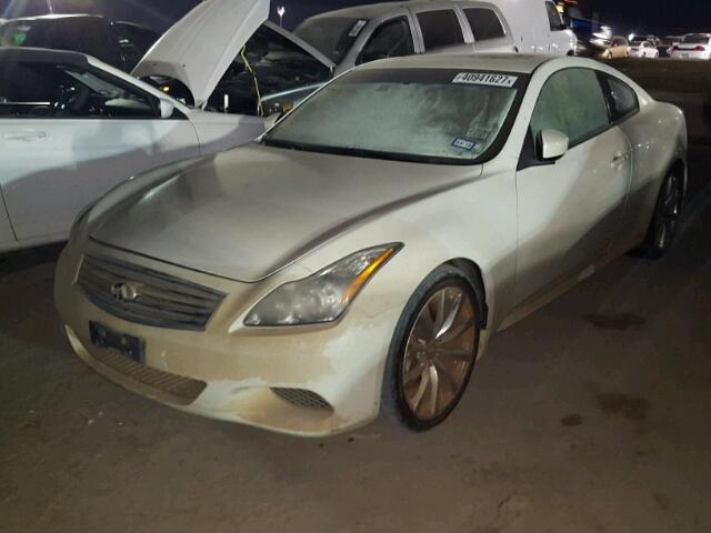 JNKCV64E68M109721 - 2008 INFINITI G37 BASE WHITE photo 2