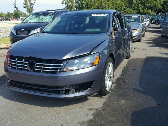 1VWBN7A37EC062770 - 2014 VOLKSWAGEN PASSAT SE SILVER photo 9