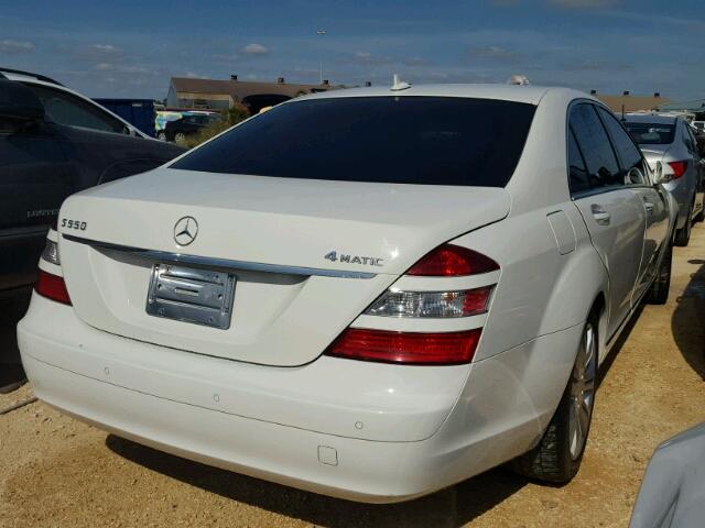 WDDNG86X19A241759 - 2009 MERCEDES-BENZ S 550 4MAT WHITE photo 4