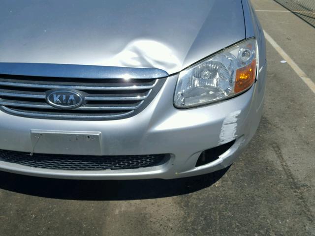 KNAFE122585552136 - 2008 KIA SPECTRA EX SILVER photo 9