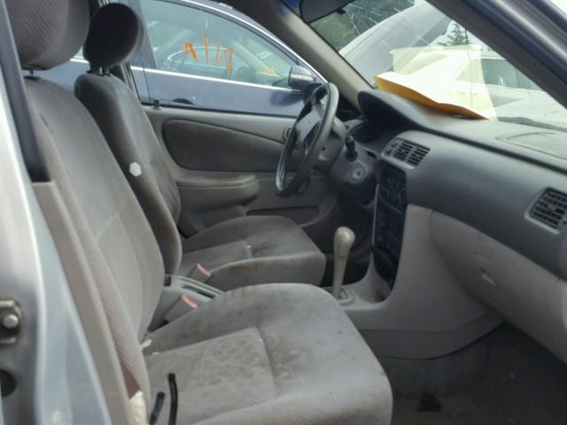 1Y1SK52812Z406446 - 2002 CHEVROLET GEO PRIZM 银色 照片 5