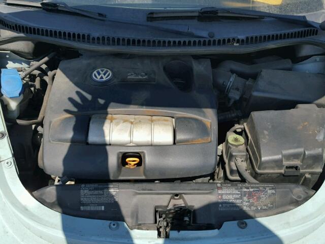 3VWCK21Y33M321925 - 2003 VOLKSWAGEN NEW BEETLE 蓝色 照片 7