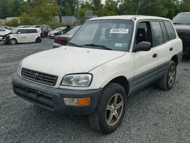 JT3GP10V8X7056351 - 1999 TOYOTA RAV4 WHITE photo 2