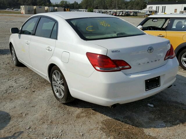 4T1BK36B55U048764 - 2005 TOYOTA AVALON WHITE photo 3