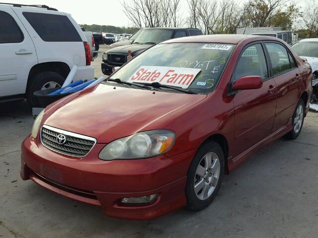 2T1BR32E28C913899 - 2008 TOYOTA COROLLA RED photo 2