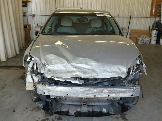 2G1WA5E39F1150301 - 2015 CHEVROLET IMPALA LIM SILVER photo 9