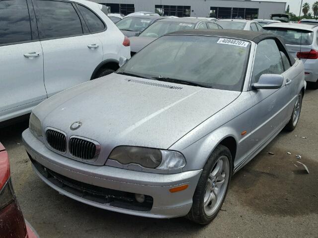 WBABS53461JU86238 - 2001 BMW 330 CI SILVER photo 2