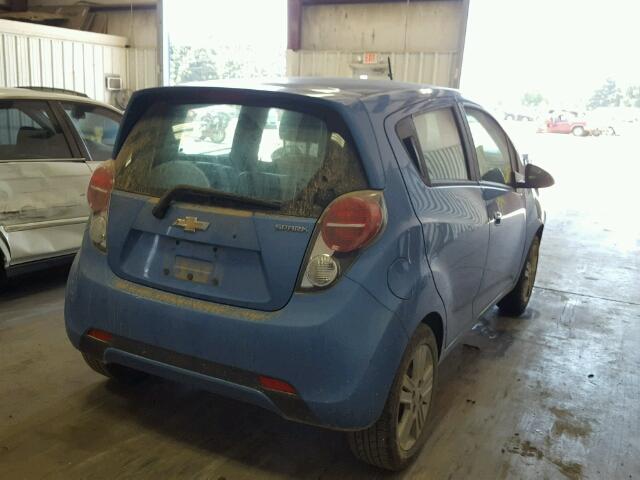 KL8CD6S94FC754101 - 2015 CHEVROLET SPARK 1LT BLUE photo 4