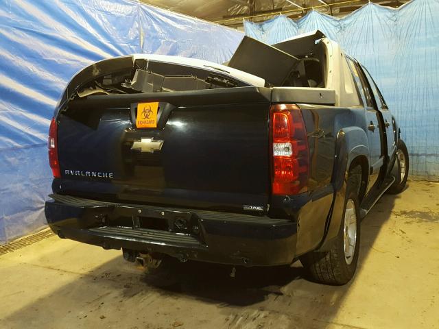 3GNFK12318G260634 - 2008 CHEVROLET AVALANCHE BLACK photo 4