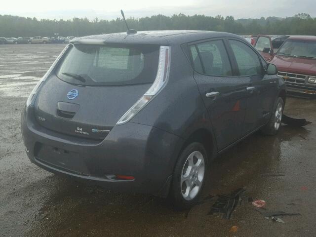 1N4AZ0CP4DC406070 - 2013 NISSAN LEAF S GRAY photo 4