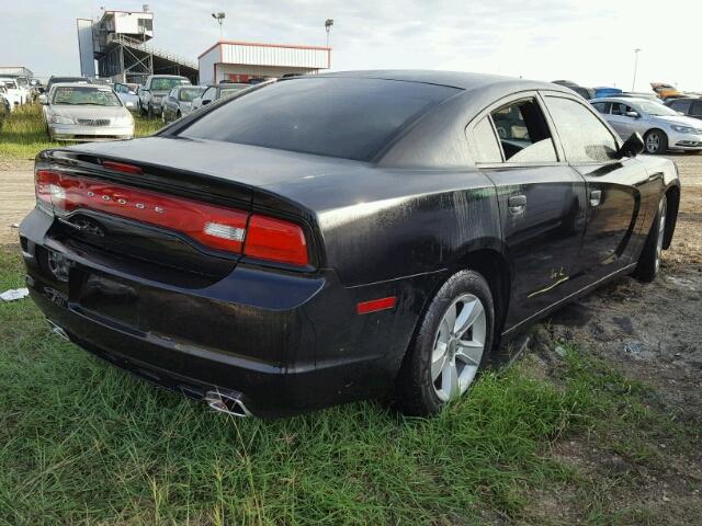 2C3CDXBG5EH295348 - 2014 DODGE CHARGER BLACK photo 4