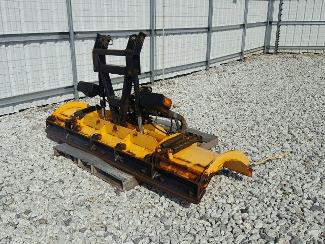 40953027 - 2004 DIAM PLOW YELLOW photo 4