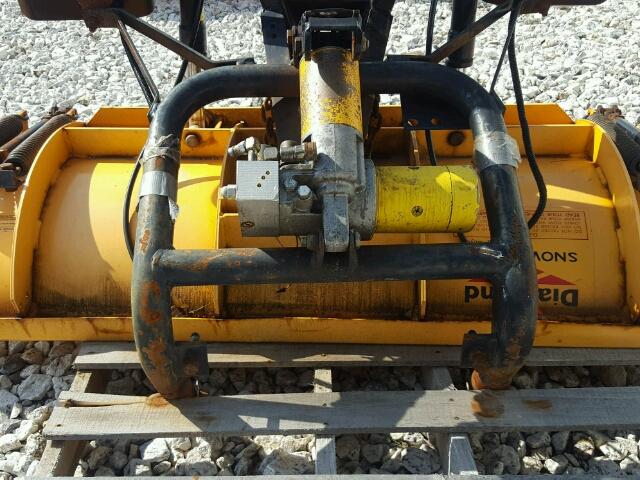 40953027 - 2004 DIAM PLOW YELLOW photo 7