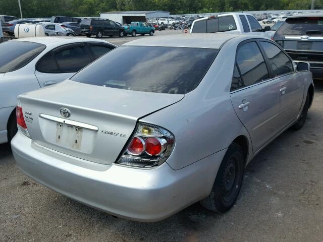 4T1BE32K55U069630 - 2005 TOYOTA CAMRY LE SILVER photo 4