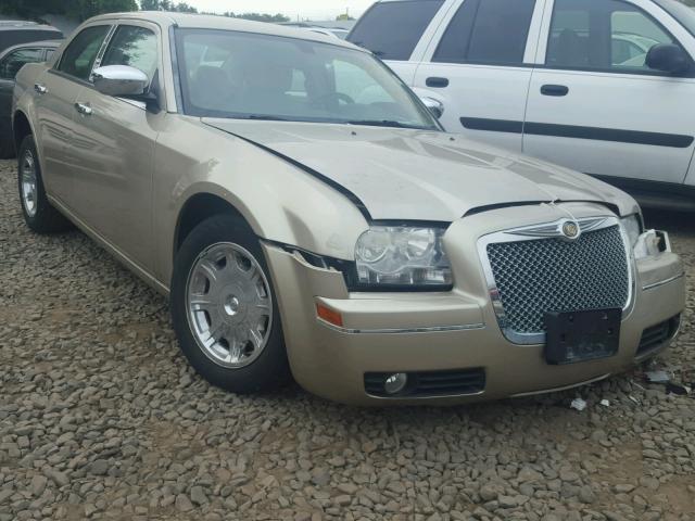 2C3KA53G36H409615 - 2006 CHRYSLER 300 TOURIN GOLD photo 1