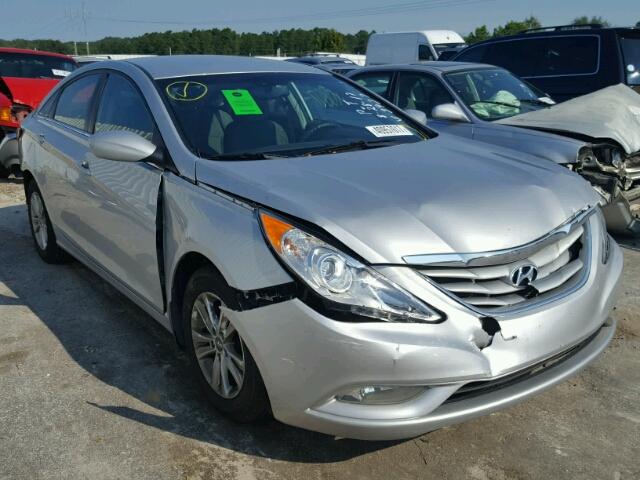 5NPEB4AC2DH693937 - 2013 HYUNDAI SONATA GLS SILVER photo 1