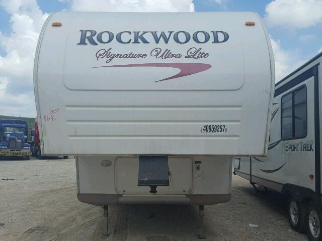 4X4FRLD2481820580 - 2008 ROCK RV WHITE photo 7