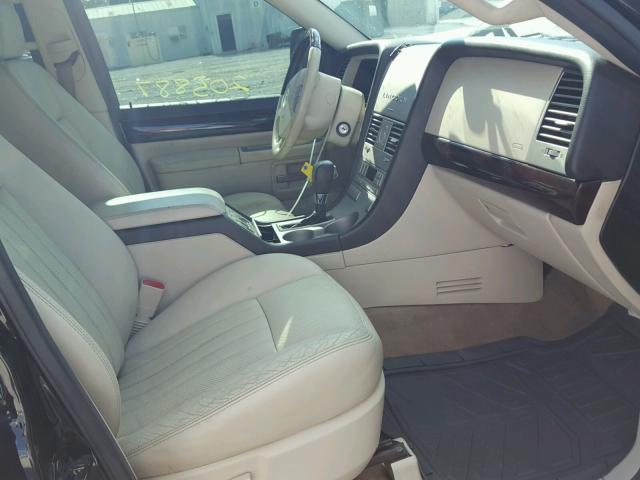 5LMEU78H73ZJ35918 - 2003 LINCOLN AVIATOR 黑色 照片 5