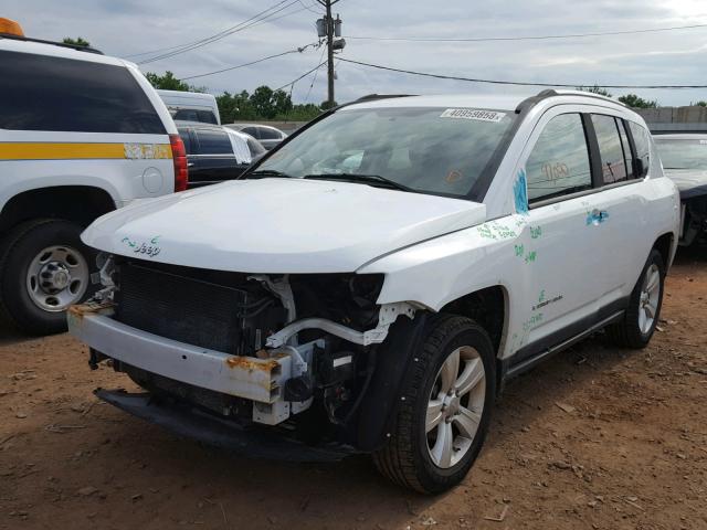 1J4NF1FB8BD281084 - 2011 JEEP COMPASS SP WHITE photo 2