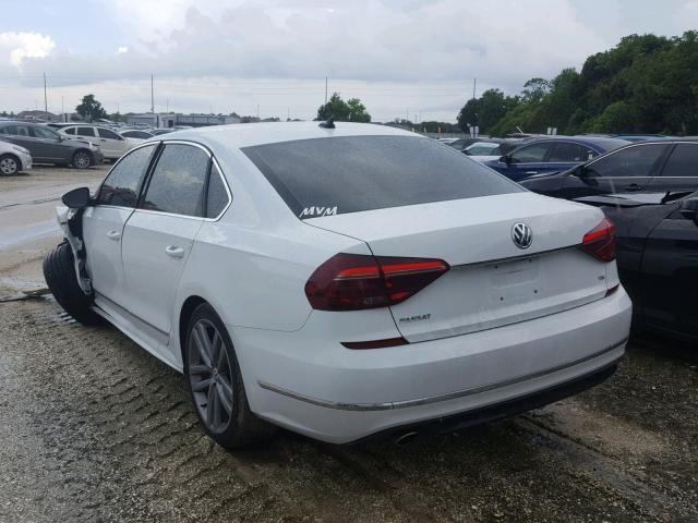 1VWDT7A34HC050336 - 2017 VOLKSWAGEN PASSAT R-L WHITE photo 3