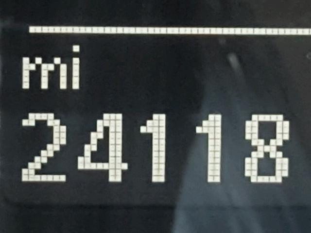 1VWDT7A34HC050336 - 2017 VOLKSWAGEN PASSAT R-L WHITE photo 8