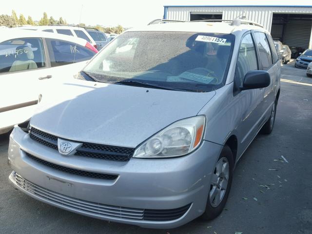 5TDZA23C15S315979 - 2005 TOYOTA SIENNA SILVER photo 2