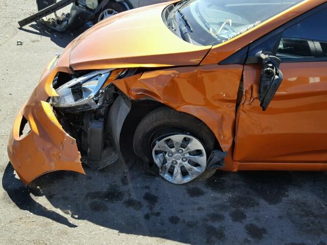 KMHCT5AE2FU221267 - 2015 HYUNDAI ACCENT GS ORANGE photo 9