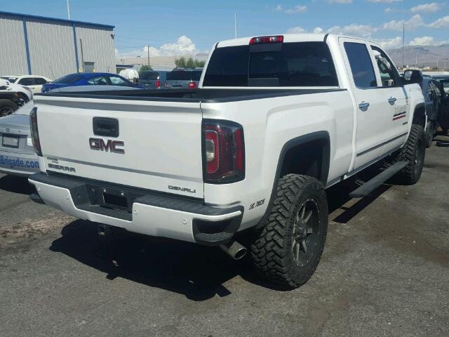 3GTU2PEJ3HG135292 - 2017 GMC SIERRA K15 WHITE photo 4