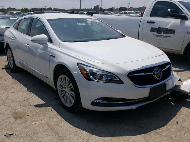 1G4ZP5SZ1JU129267 - 2018 BUICK LACROSSE E WHITE photo 1