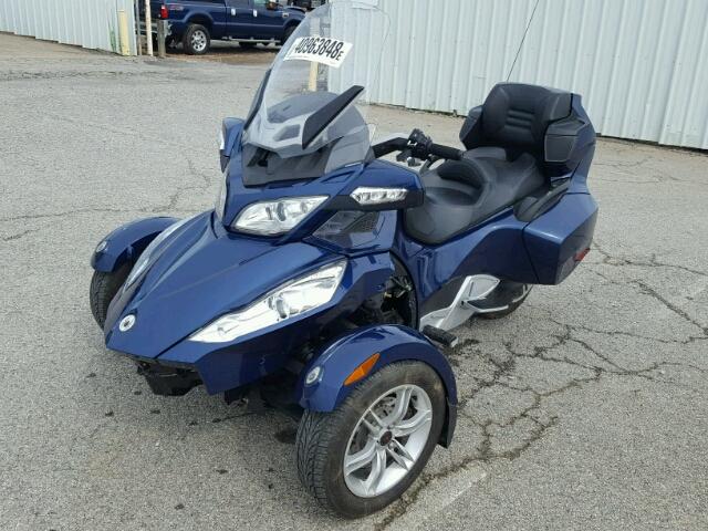 2BXJBKC16AV001361 - 2010 CAN-AM SPYDER ROA BLUE photo 2