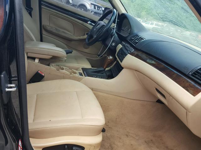 WBAEW53472PG18040 - 2002 BMW 330 XI BLACK photo 5