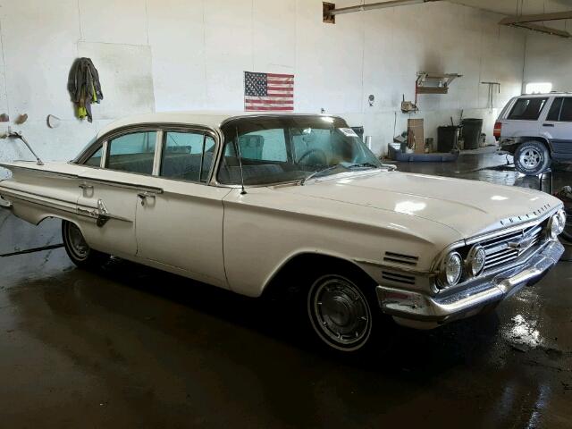 01819S151713 - 1960 CHEVROLET IMPALA WHITE photo 1