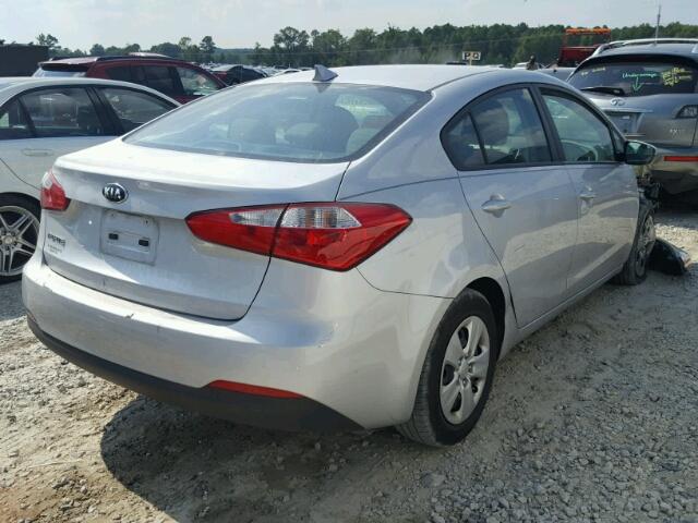 KNAFK4A63G5533355 - 2016 KIA FORTE LX SILVER photo 4