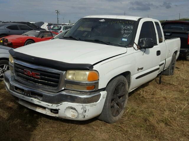 2GTEC19V931143068 - 2003 GMC NEW SIERRA WHITE photo 2