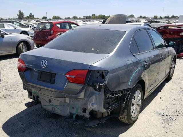 3VW2K7AJ2EM248772 - 2014 VOLKSWAGEN JETTA BASE GRAY photo 4