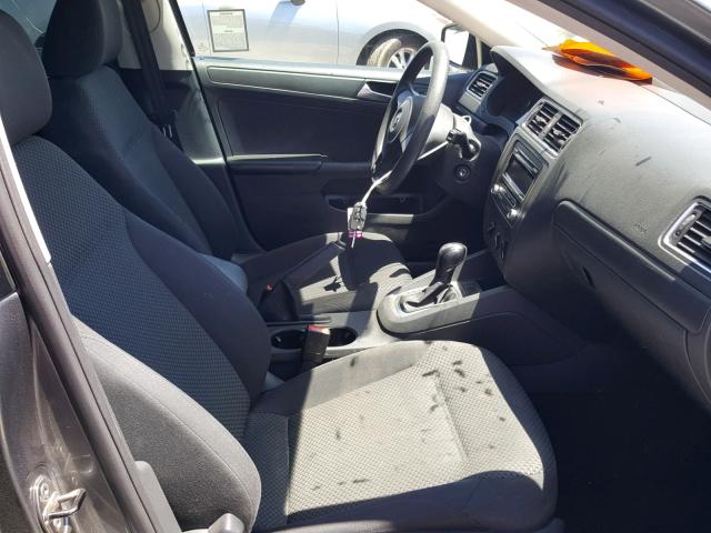 3VW2K7AJ2EM248772 - 2014 VOLKSWAGEN JETTA BASE 灰色 照片 5