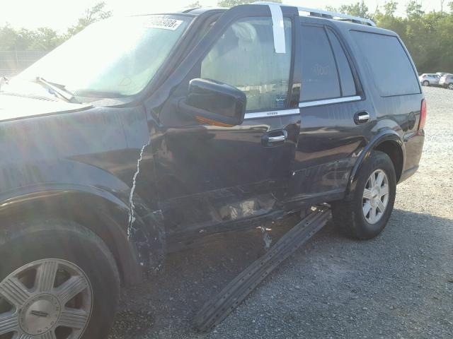 5LMFU27R23LJ27259 - 2003 LINCOLN NAVIGATOR 黑色 照片 9