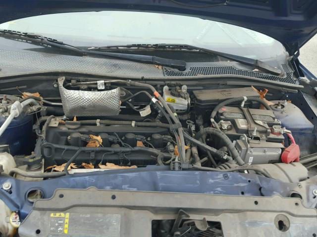 1FAHP32N99W156577 - 2009 FORD FOCUS SE BLUE photo 7