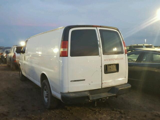 1GCGG29V661111904 - 2006 CHEVROLET EXPRESS G2 WHITE photo 3