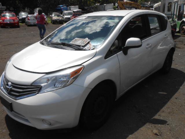 3N1CE2CP2EL395198 - 2014 NISSAN VERSA NOTE WHITE photo 2