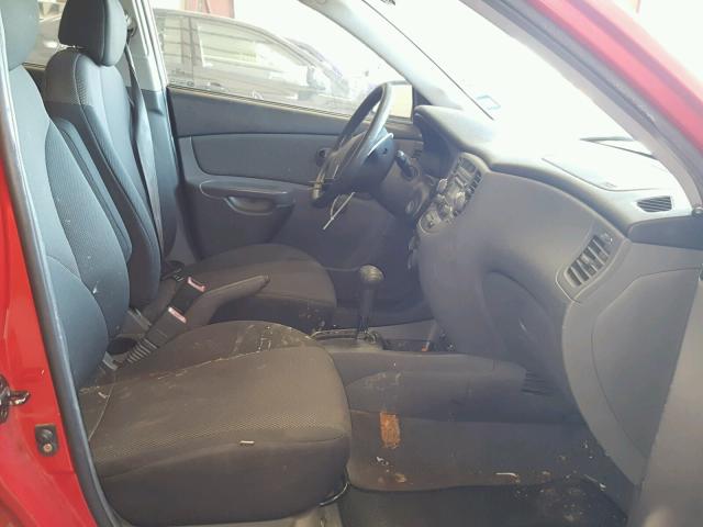 KNADE123066121310 - 2006 KIA RIO RED photo 5