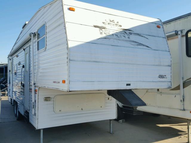 1EA5S2823Y1580984 - 2000 FLEE TRAILER WHITE photo 1