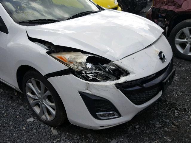 JM1BL1S6XA1170353 - 2010 MAZDA 3 S WHITE photo 9