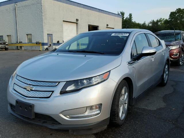 1G1RA6E49EU113201 - 2014 CHEVROLET VOLT SILVER photo 2