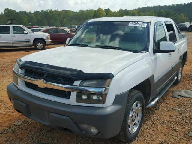 3GNEC13T42G157058 - 2002 CHEVROLET AVALANCHE WHITE photo 2