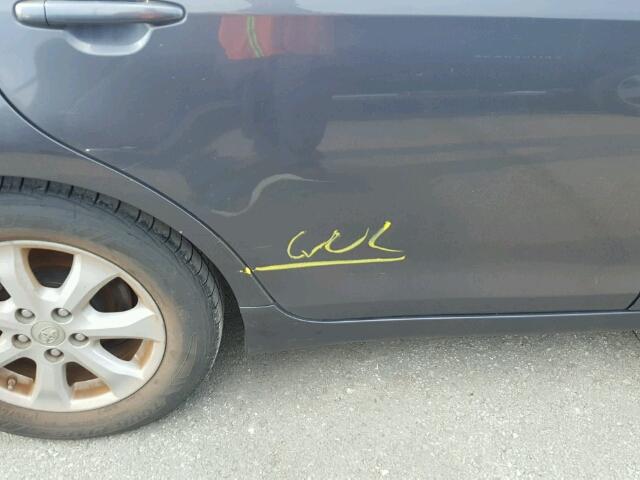 4T1BE46K09U327669 - 2009 TOYOTA CAMRY BASE GRAY photo 9